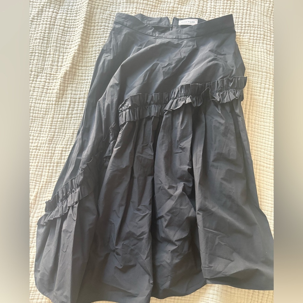 ALEXANDER MCQUEEN Black Ruffled Skirt